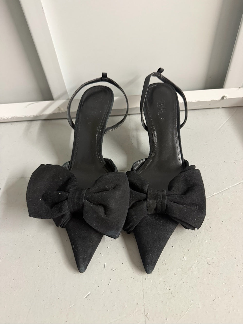 Zara Black Suede-Style Slingback Pumps with Bow Detail - Size 39 - Studio Edition