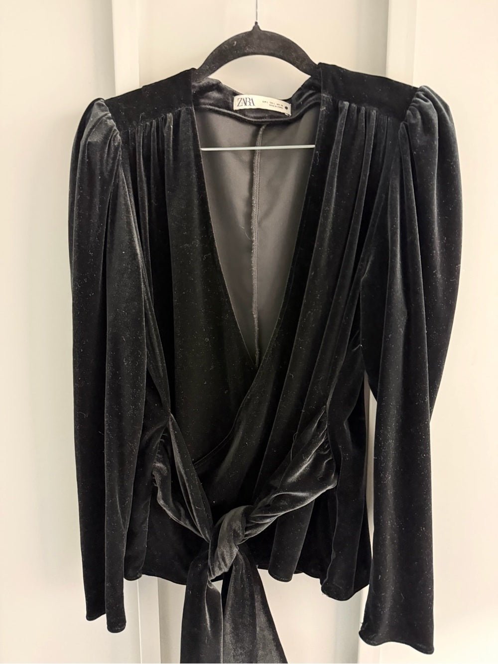 Zara Black Velvet Puff Shoulder Plunge Multi Way Wrap Top L - Studio Edition